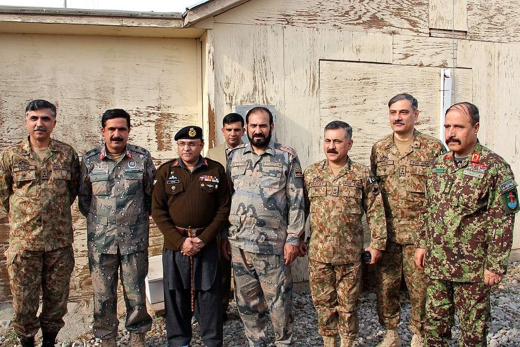 Pakistan Army Kills 19 Suspected Militants in Northwestern Region