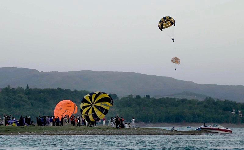 Tourists Thrill in Outdoor Adventures at Khanpur Dam