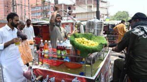 Street Vendors Offer Lemon Drinks Amid Lahore Heatwave