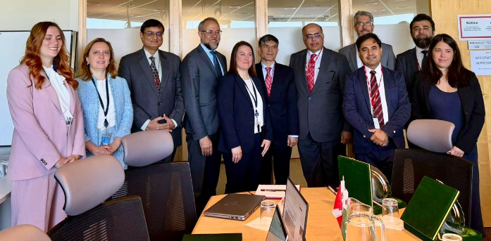 Pakistan, Canada Discuss Bilateral Investment Treaty