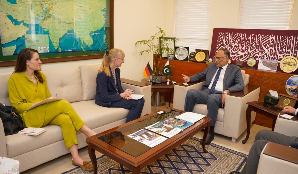 Pakistan, Germany Explore Enhanced Cooperation in Education and Economic Reforms