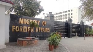 Pakistan Committed to Peace, Diplomacy Amid Middle East Escalation: FO
