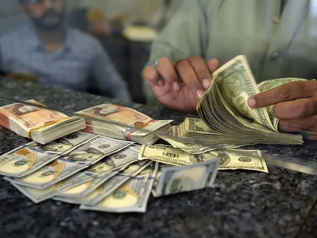 Pakistani Rupee Appreciates Slightly Against US Dollar in Interbank Market