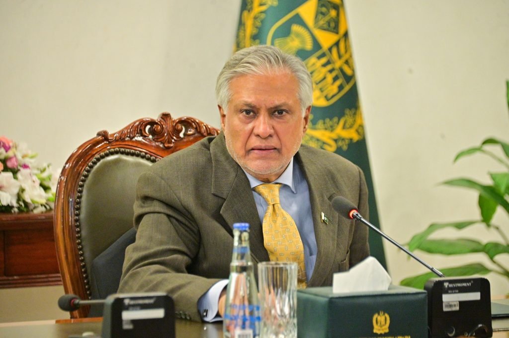 Pakistan’s Deputy PM Attends ASEAN Regional Forum In Manila