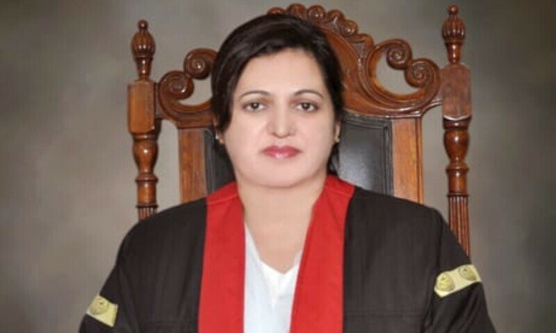 LHC Chief Justice Opens Ladies’ Bar Room, E-Library at Attock Bar