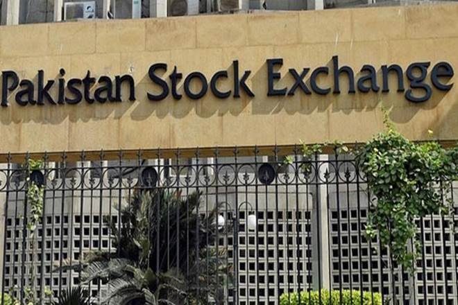 PSX Experiences Bearish Turn, Drops Over 1,703 Points