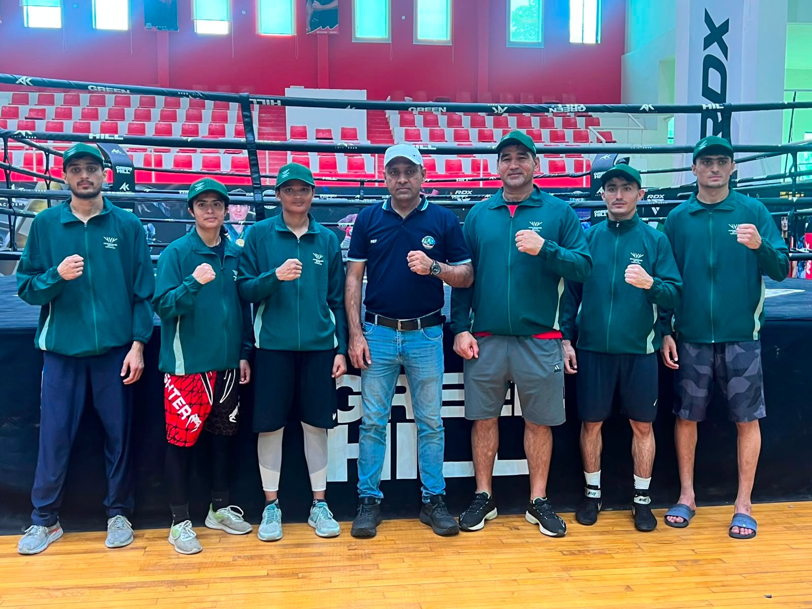 Pakistani Boxing Team Arrives in Glasgow for Commonwealth Games