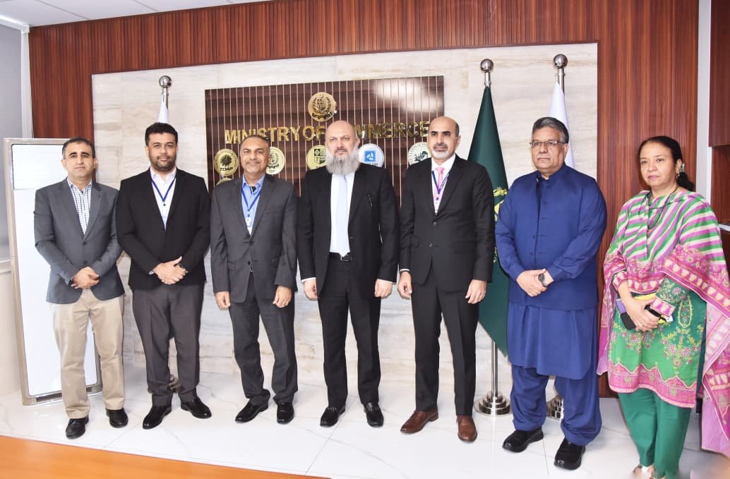 CAREC Secretariat Updates Commerce Minister on Regional Trade and Mongolia Conference