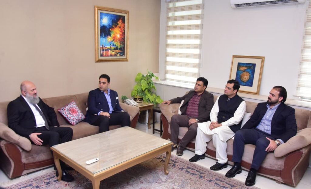 Commerce Minister Advocates Enhanced Support for SMEs and Export Diversification