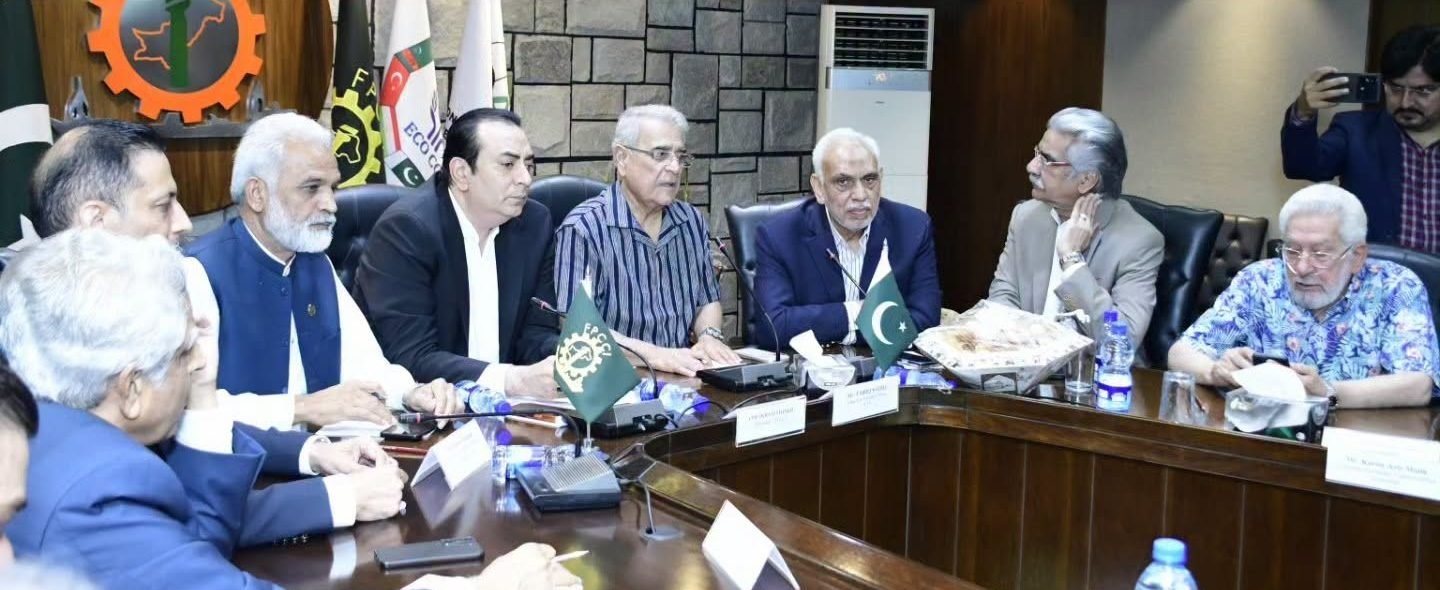 ICCI Delegation Congratulates FPCCI President on National Honour