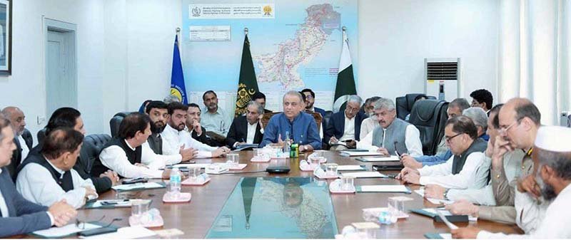 Minister Abdul Aleem Khan Meets With Goods Transporters Alliance
