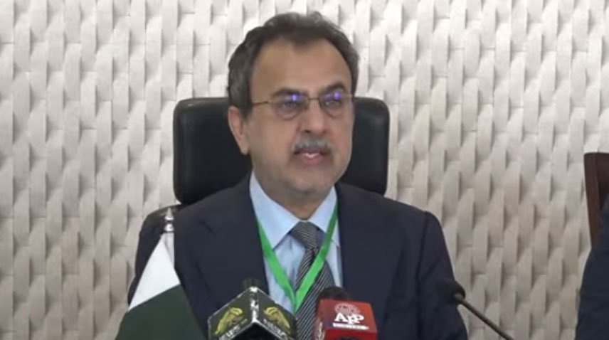 Pakistan Invites Chinese Investment in Battery Manufacturing Sector