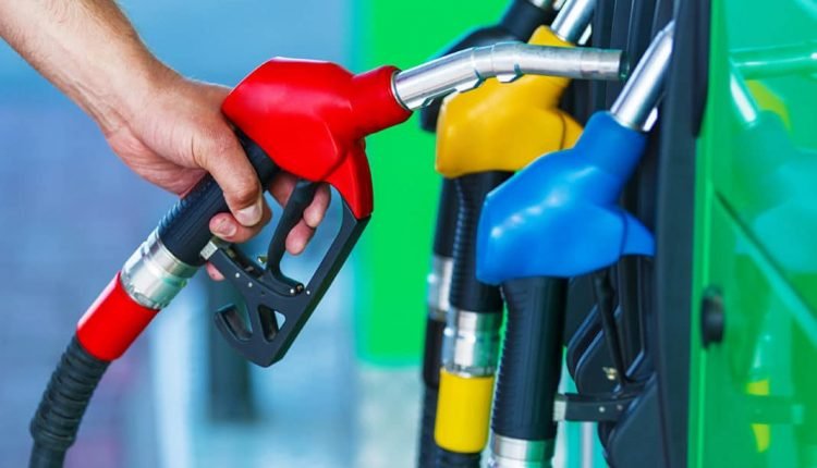 Petrol Price Reduced by Rs1.70, Diesel Increased by Rs1.39 in Pakistan
