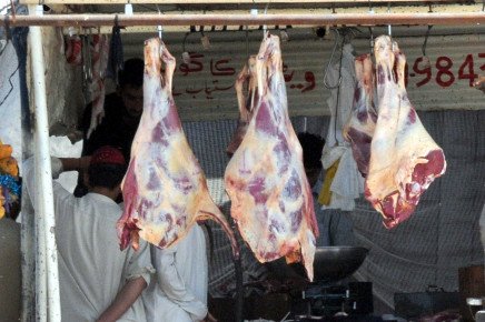 Punjab Food Authority Seals Slaughterhouse, Discards Contaminated Meat