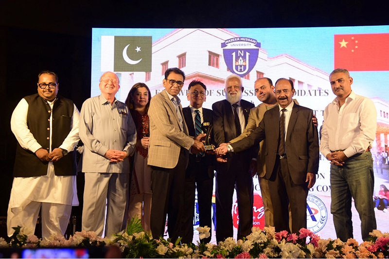 Education Minister Siddiqui Honored at IOD Students’ Departure Ceremony to China