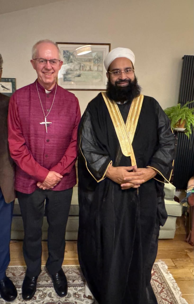 Ashrafi and Former Archbishop Welby Discuss Global Peace Initiatives