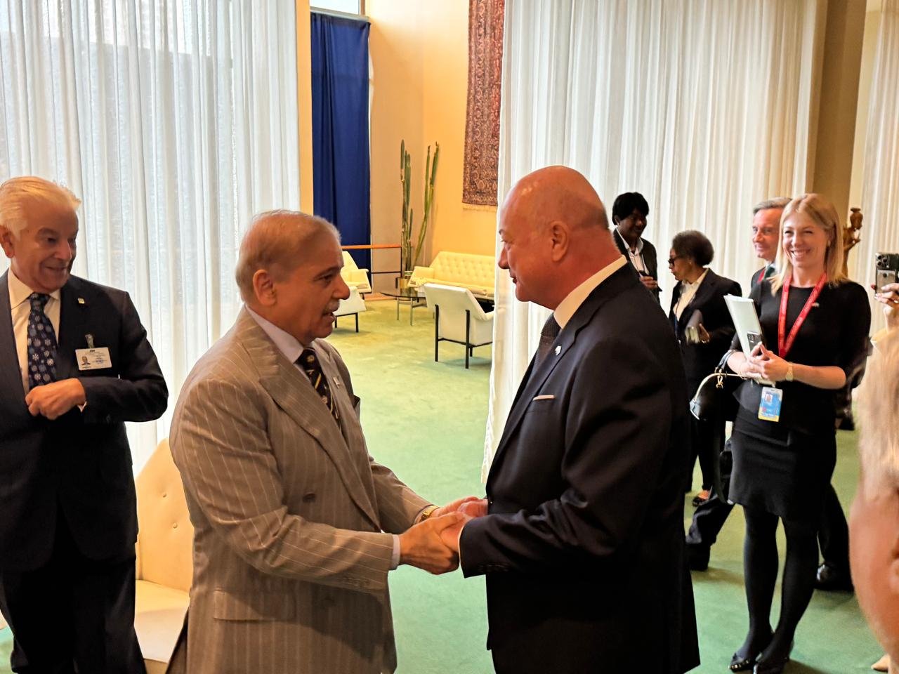 PM Shehbaz Engages with Global Leaders at UNGA Session in New York